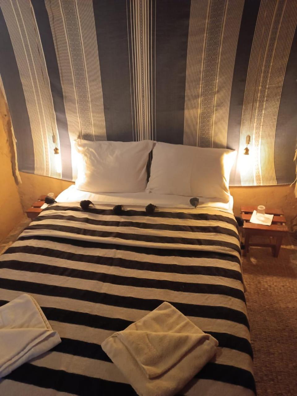 Bed and Breakfast Kasbah Oulad Othmane à Aguebt Extérieur photo