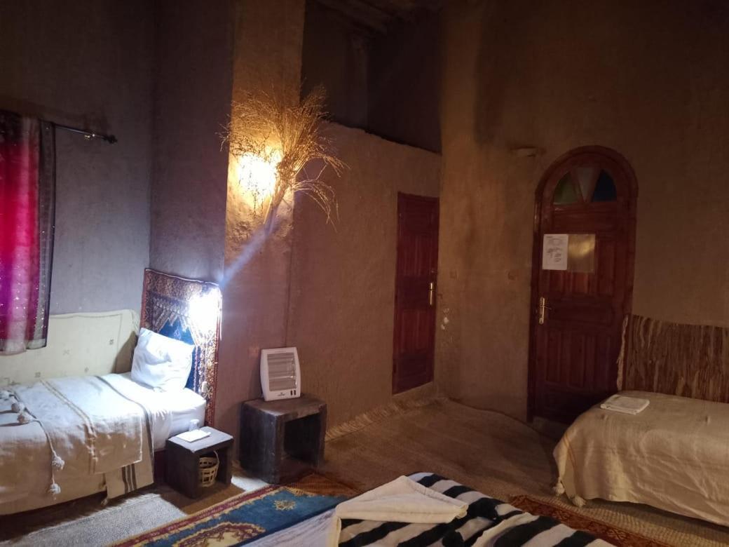 Bed and Breakfast Kasbah Oulad Othmane à Aguebt Extérieur photo