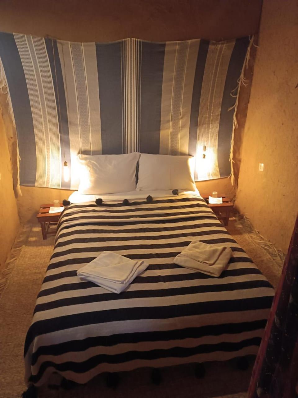 Bed and Breakfast Kasbah Oulad Othmane à Aguebt Extérieur photo